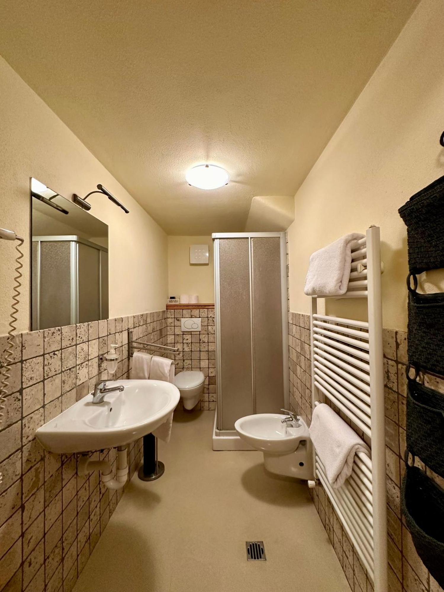 Maison Rosset Agriturismo, Camere, Appartamenti E Spa In Valle D'Aosta Nus Eksteriør billede