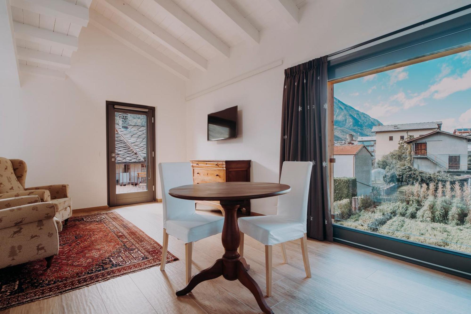 Maison Rosset Agriturismo, Camere, Appartamenti E Spa In Valle D'Aosta Nus Eksteriør billede