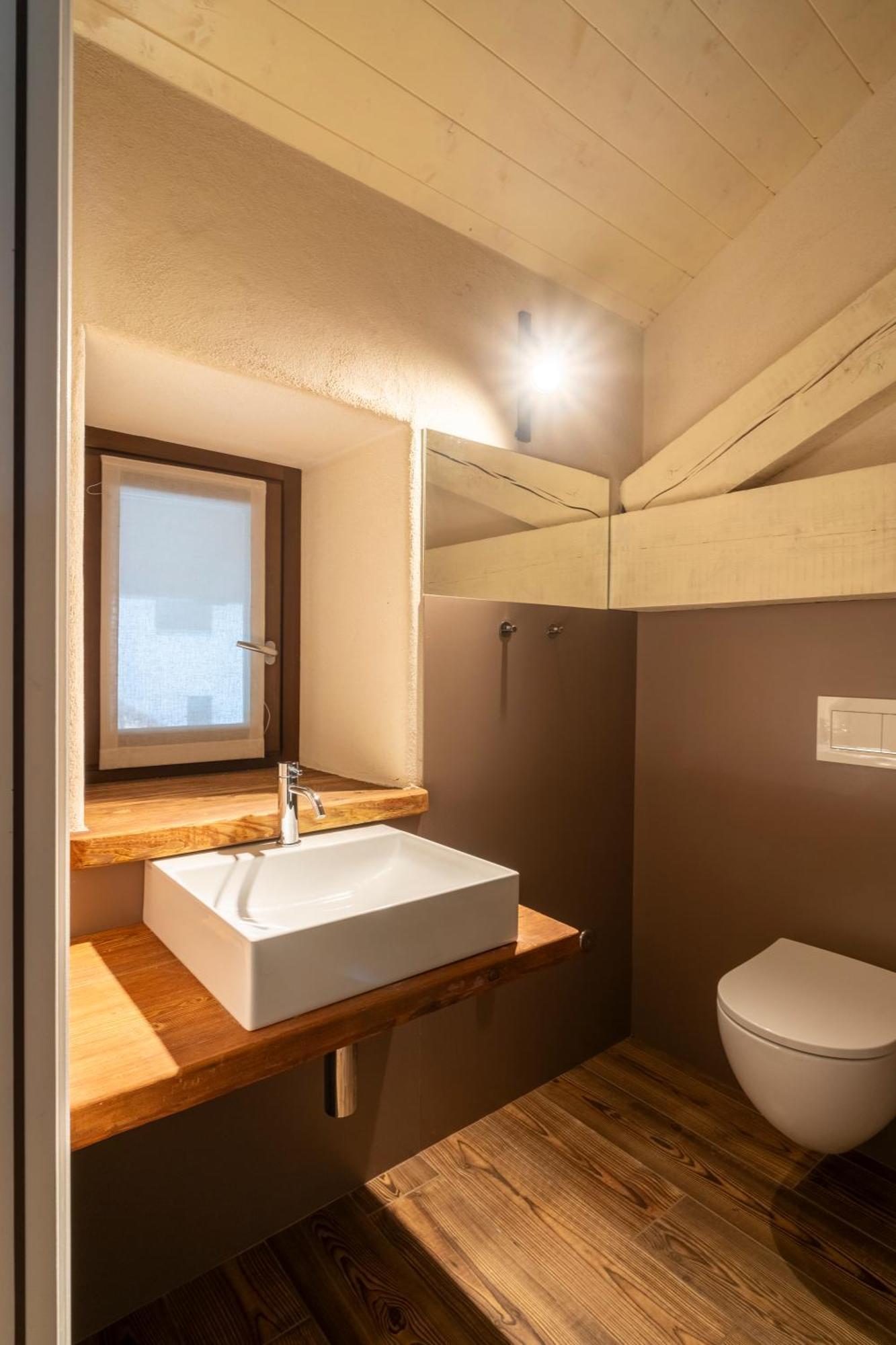 Maison Rosset Agriturismo, Camere, Appartamenti E Spa In Valle D'Aosta Nus Eksteriør billede